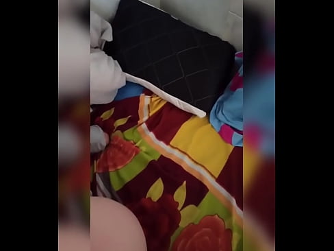 ❤️ 私のルームメイトは、彼女の夫が休暇に行くので、一人で家に滞在し、私は彼女をファックし、ミルクで彼女のお尻を埋めるために機会を利用する 美女ポルノ ❌️